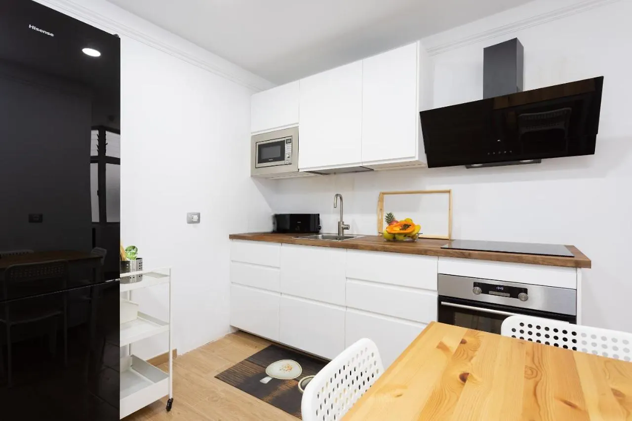Apartamento Home2Book Design Black & White Santa Cruz Home